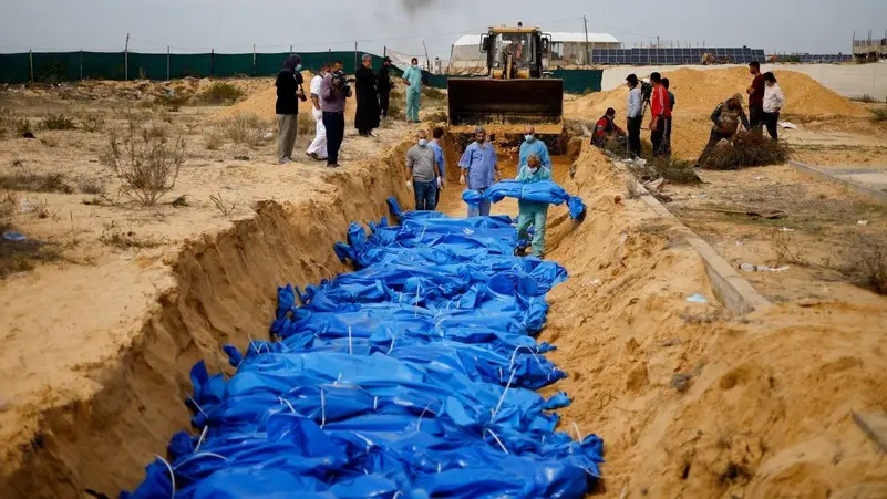 Gazans killed by Israeli bombs buried in Khan Younis